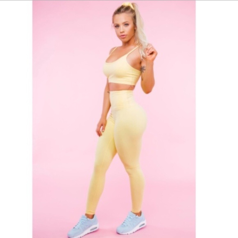 Tammy Hembrow Saski yellow leggings